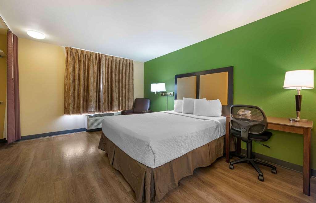 Extended Stay America Suites - Colorado Springs - West Room photo